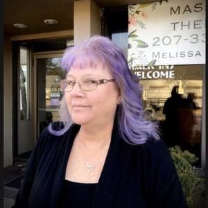 Meet your Posher, Deborah